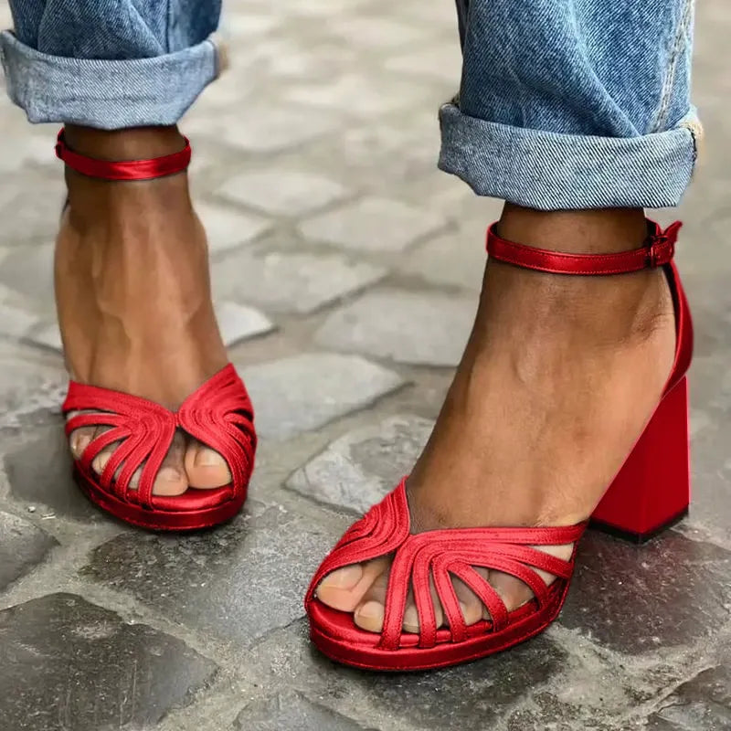 Penelope™|Classic heels