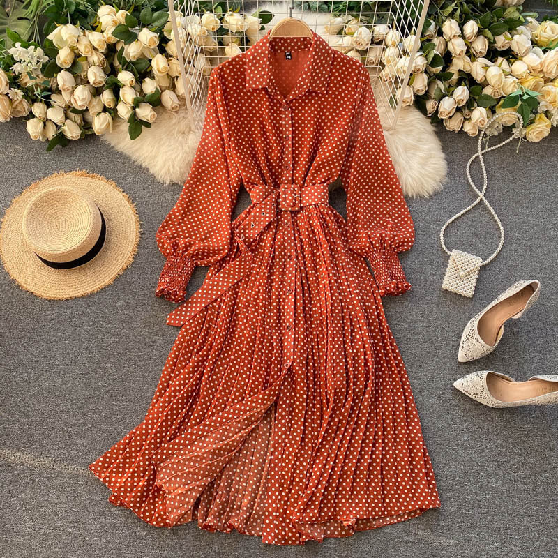 Daisy |Polka dot chiffon pleated dress