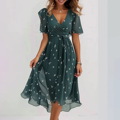 Sadie™|Elegant dress with short sleeves